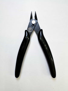 Ziptie snips